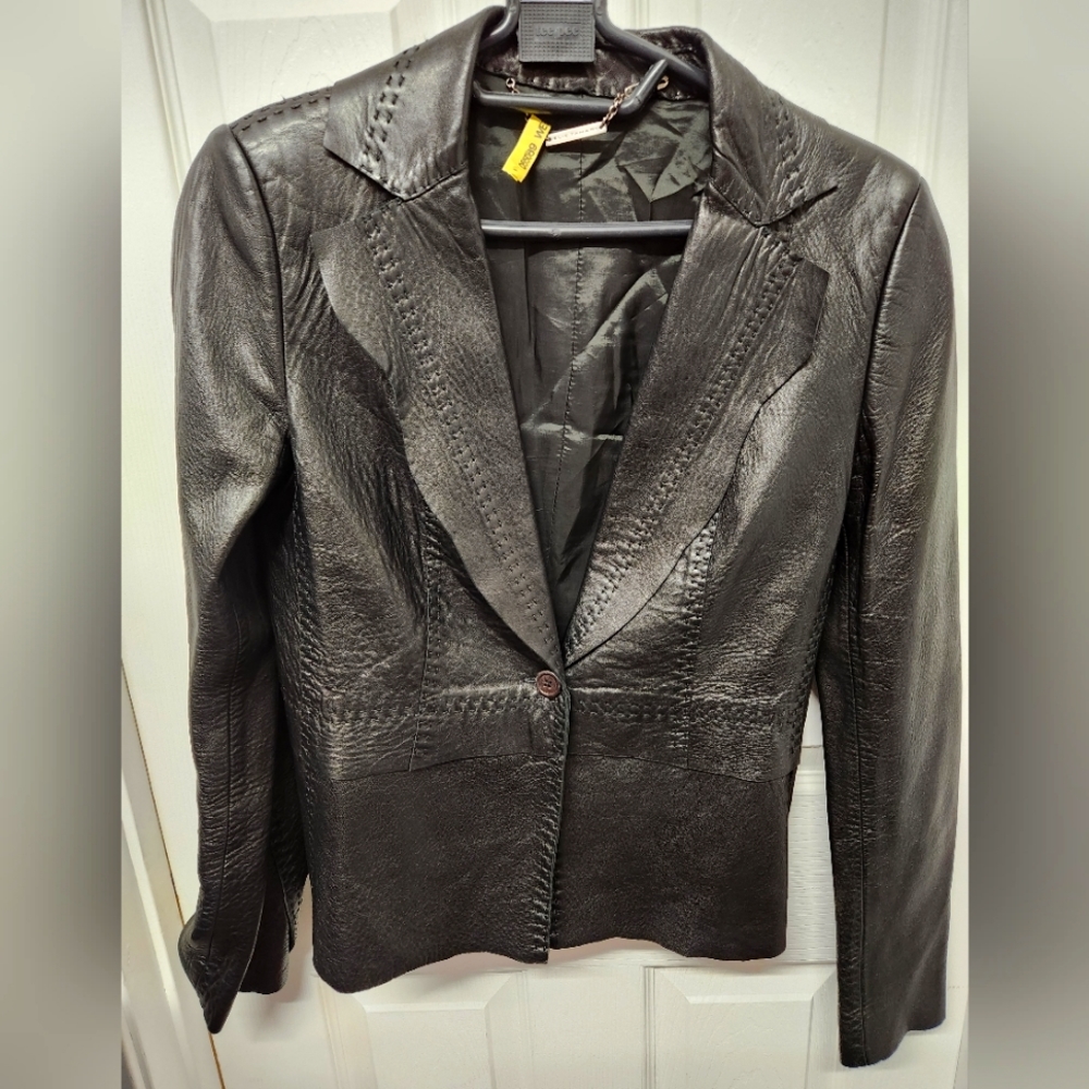 Black leather Elie Tahari blazer